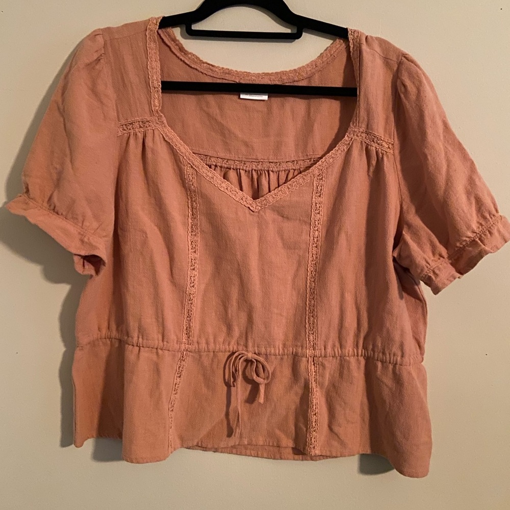 Abound Cropped Peasant Top